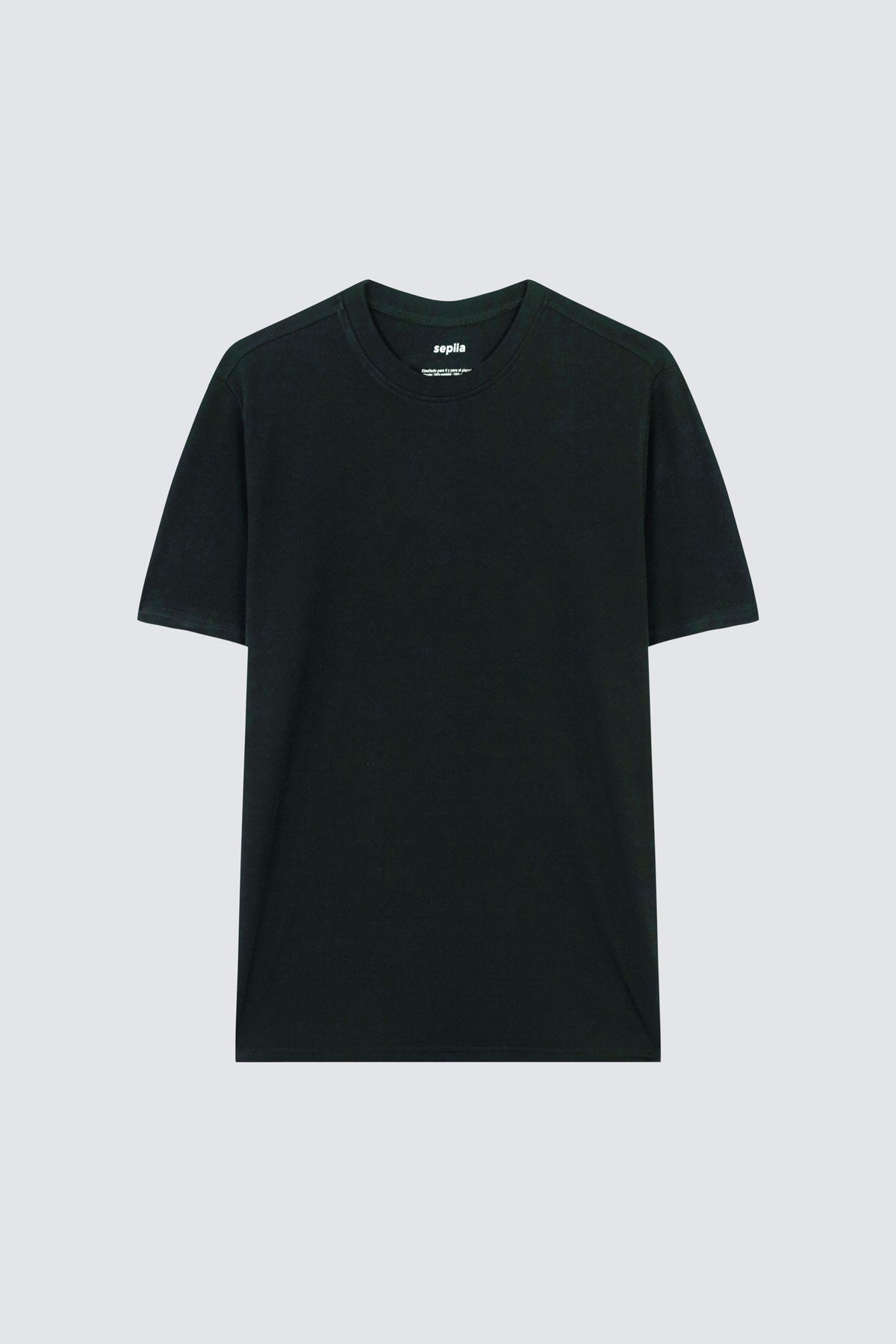 Camiseta de hombre en negro de Sepiia, suave y cómoda, perfecta para cualquier ocasión. Foto prenda en plano