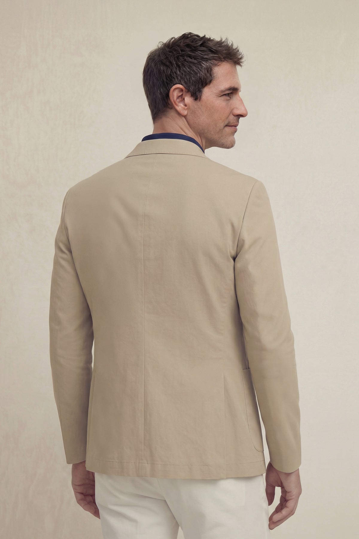 Detalle de tejido antimancha Americana hombre beige Nova - Sepiia