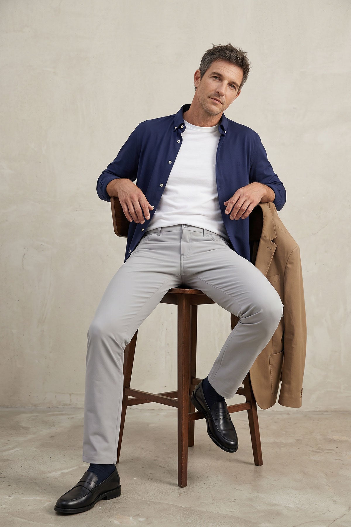 Camisa casual hombre azul oscuro regular