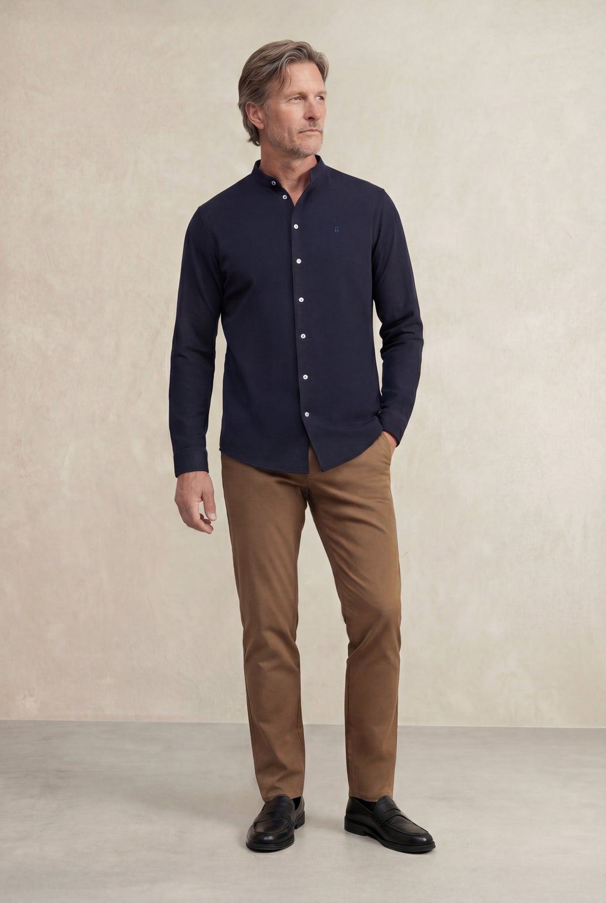 Camisa casual azul marinho para homem com gola Mao Ranger