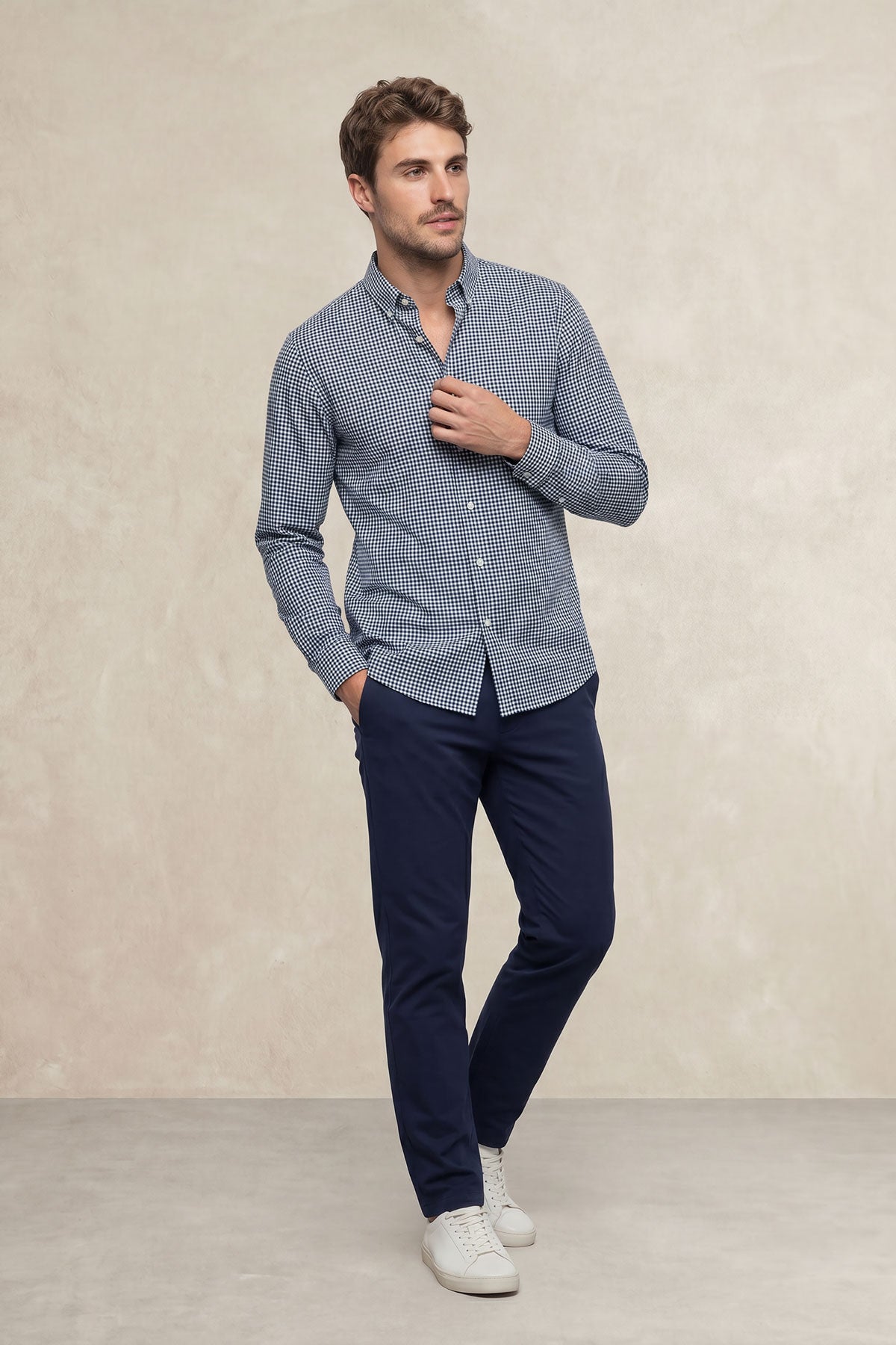 Camisa casual hombre estampado vichy azul marino regular