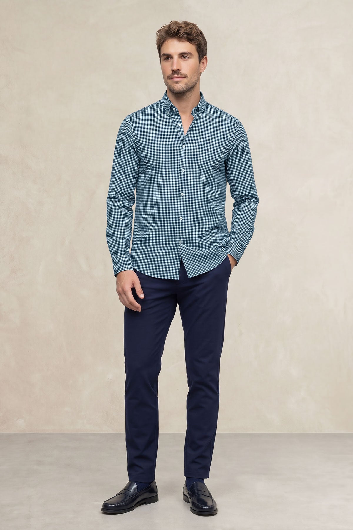 Men's casual shirt in storm blue gingham, regular fit