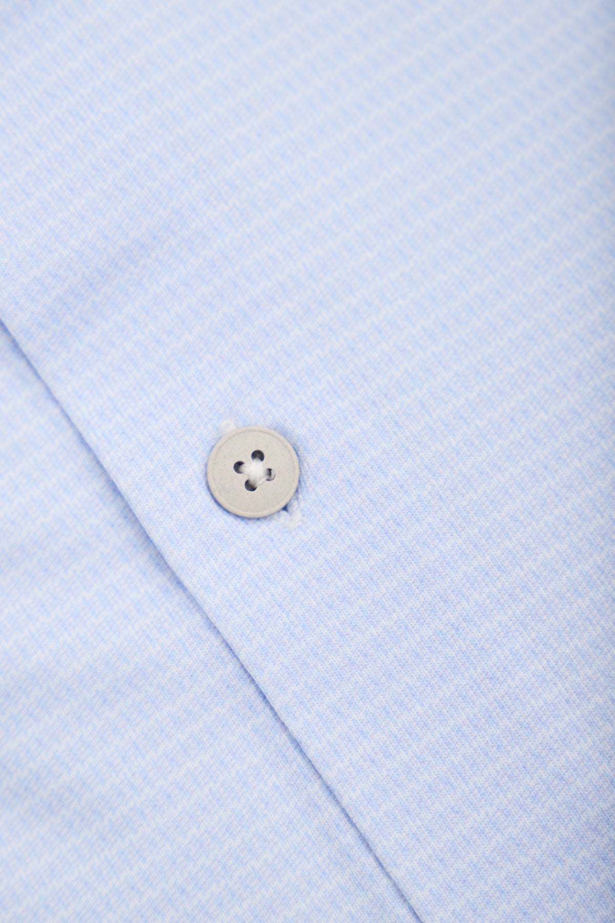 Camisa de vestir hombre estampado mosaico azul celeste regular detalle botón 