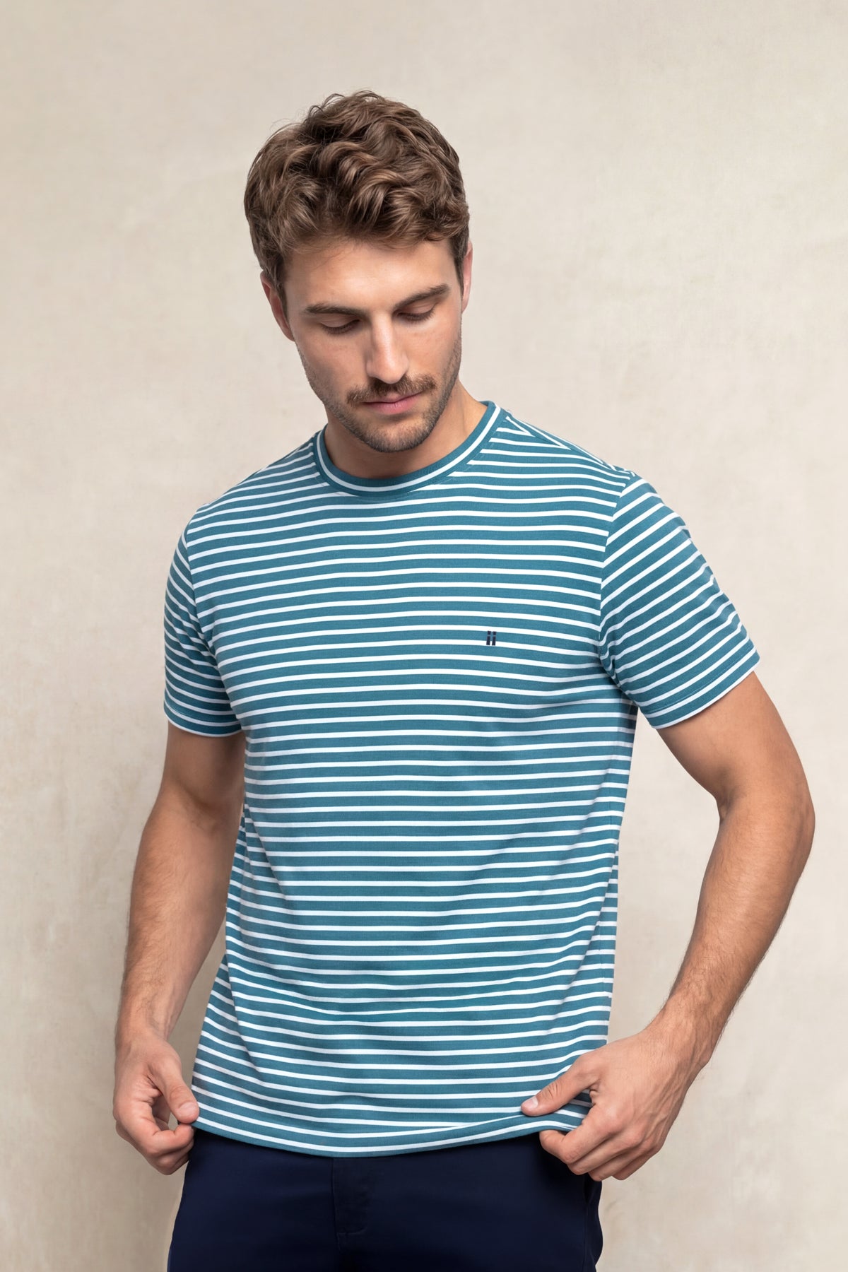 Camiseta hombre cuello redondo estampado rayas azul Soft