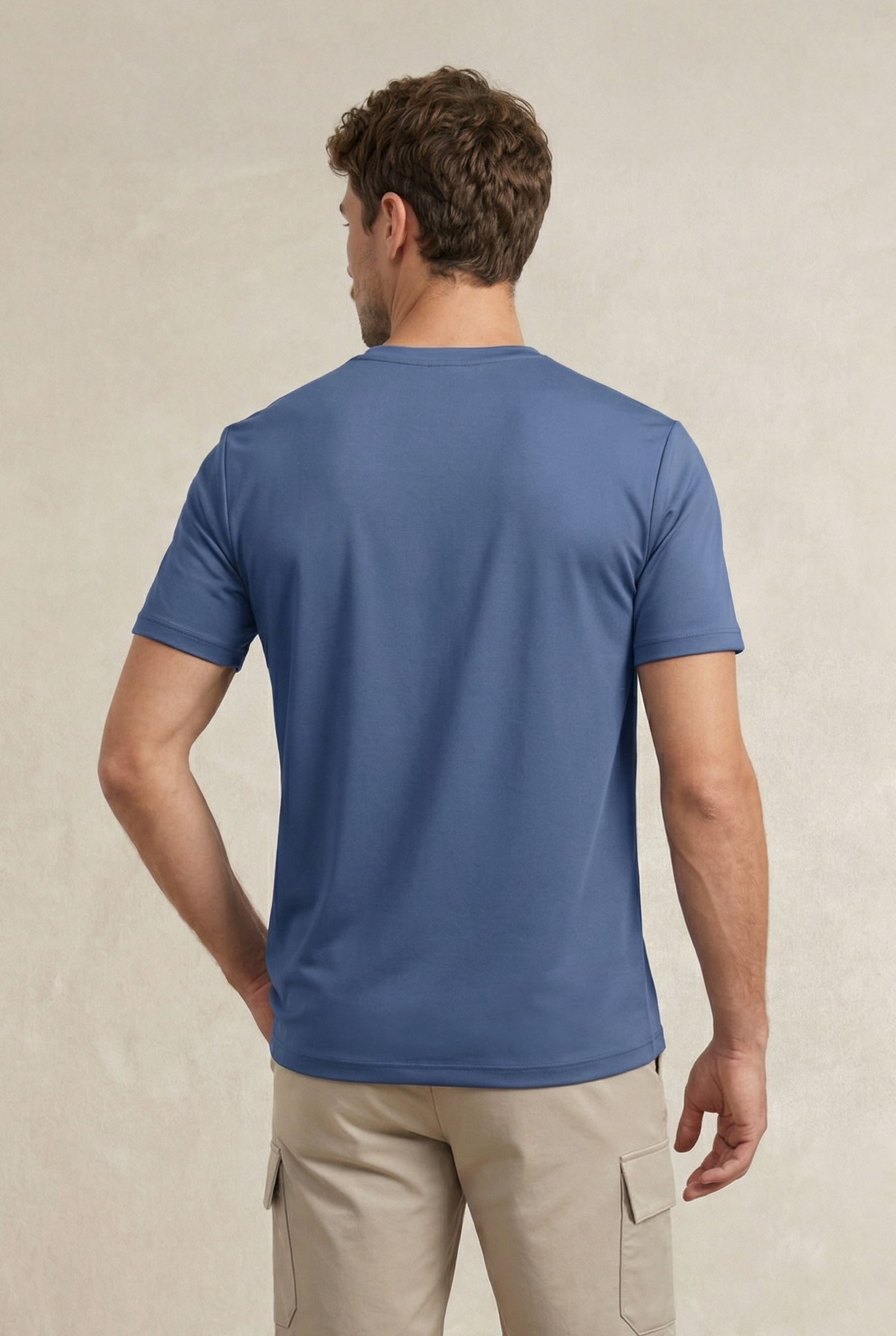 Camiseta hombre cuello v azul Soft