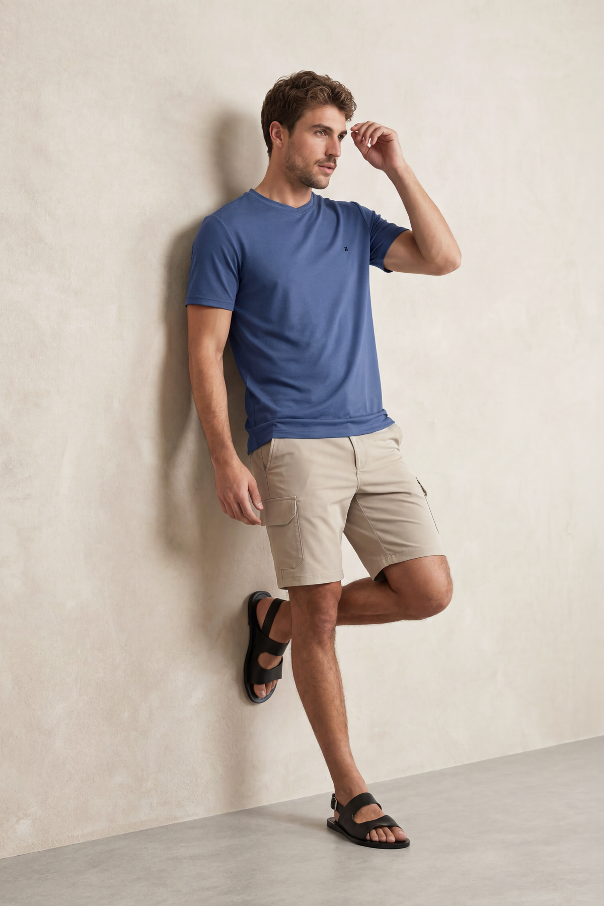 Camiseta hombre cuello v azul Soft
