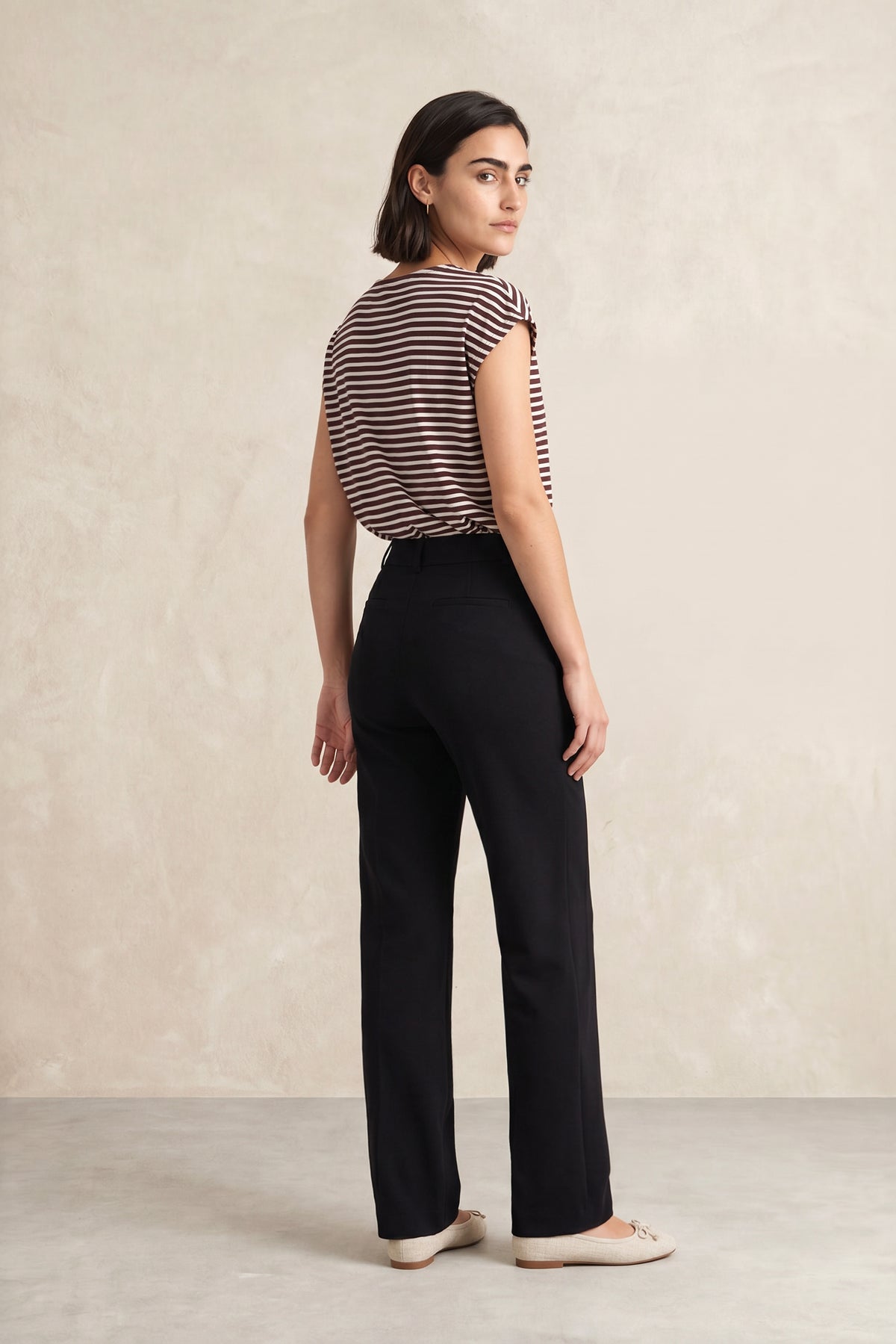 Pantalón 24/7 de mujer negro