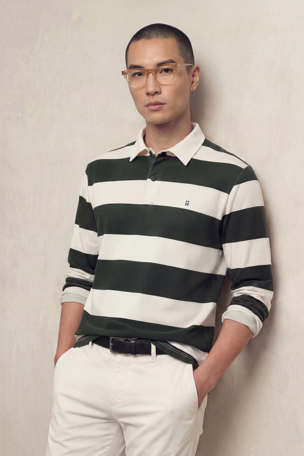 Polo manga larga hombre estampado rayas verde primer plano